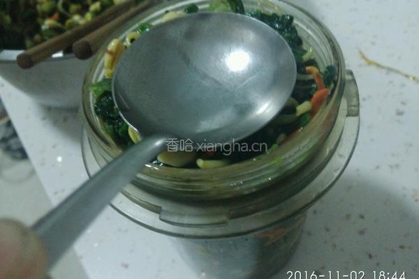 凉拌菠菜黄豆芽的做法图解15