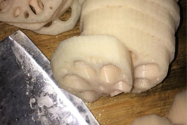香酥藕盒的做法图解2