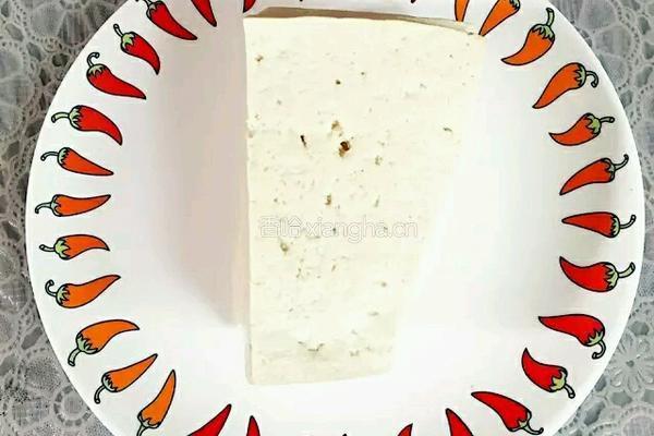 教你做出夏日爽口苦瓜豆腐圈的做法图解2
