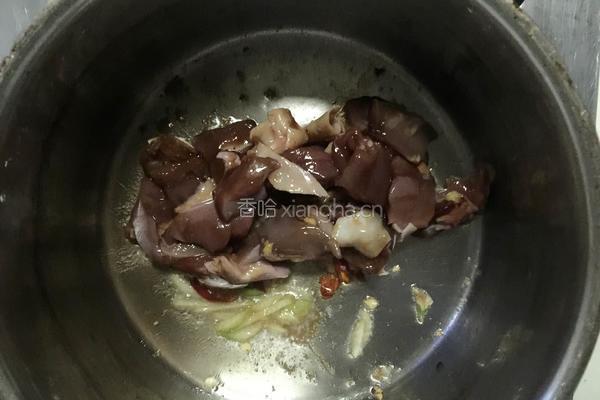 辣子鸡丁饭的做法图解4