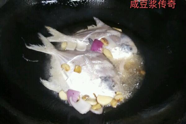 家烧白鲳鱼的做法图解3