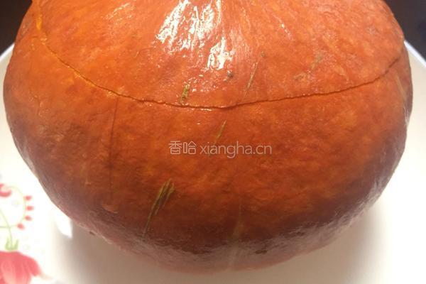 鸡肉米饭南瓜盅的做法图解1