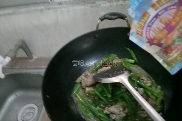 尖椒炒烧鸭的做法图解7