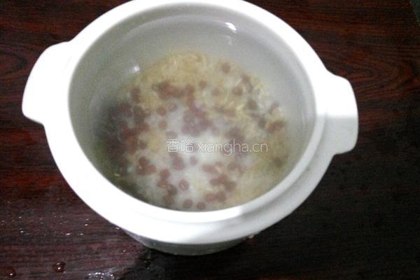 红豆燕麦仁大米粥的做法图解4