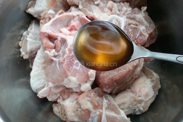 黄豆酱香大骨头的做法图解3