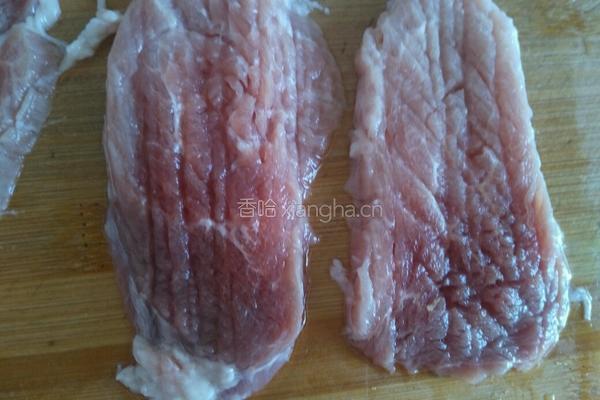酥炸孜然风味肉饼的做法图解3