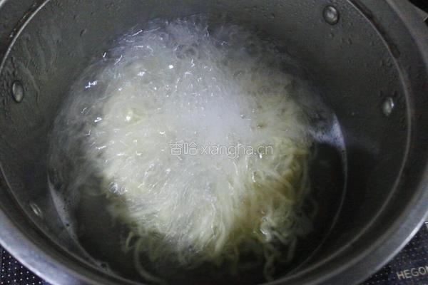 牛肉手工汤面的做法图解4
