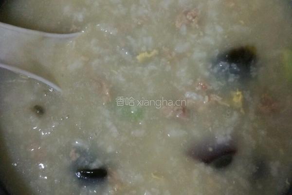 皮蛋肉末粥的做法图解5