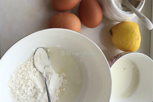 六寸戚风蛋糕的做法图解1