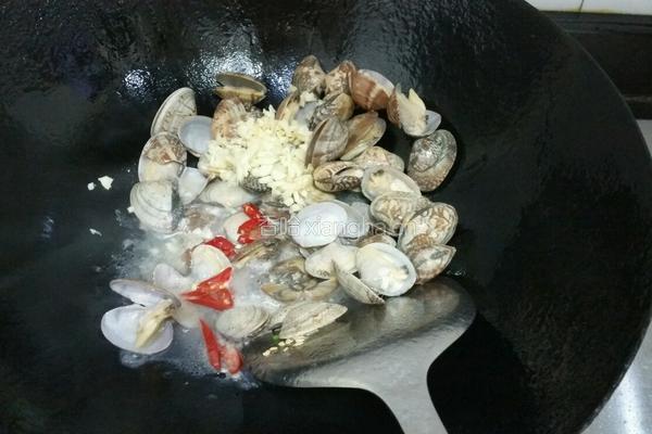 爆炒花蛤的做法图解5