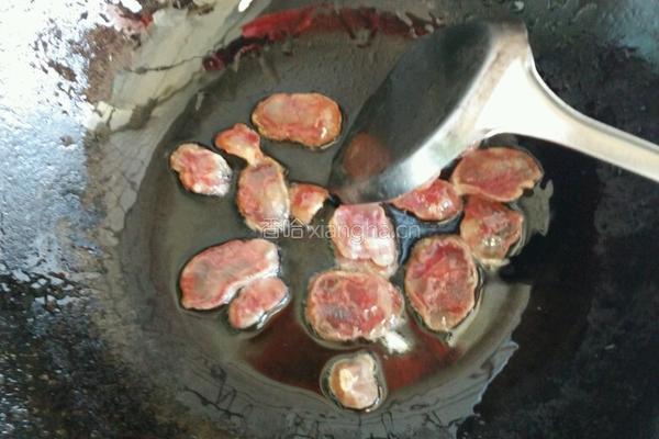 腊肠炒荷兰豆的做法图解4