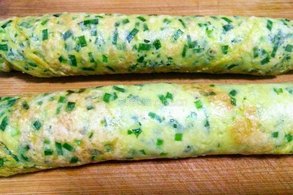 韭菜虾皮鸡蛋卷的做法图解10