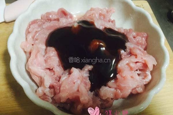雪菜肉丝面的做法图解1