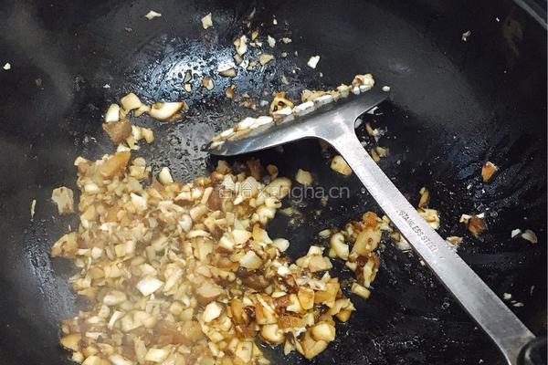 香菇肉末豆腐的做法图解4