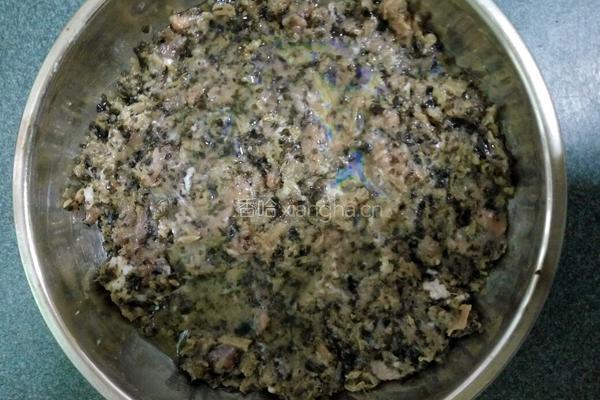 简单易做好吃的梅菜木耳蒸肉饼的做法图解4