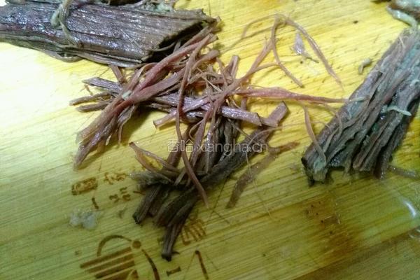 椒盐驴肉丝的做法图解8