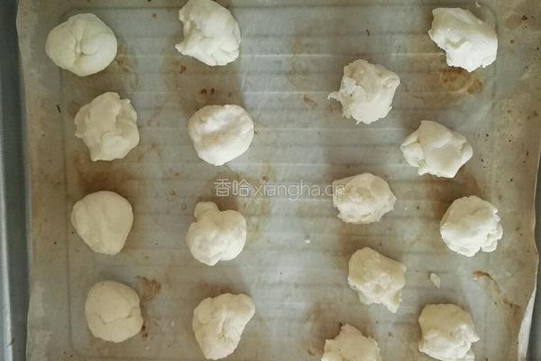 蛋黄酥的做法图解3