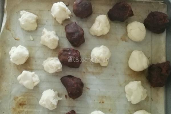 蛋黄酥的做法图解5