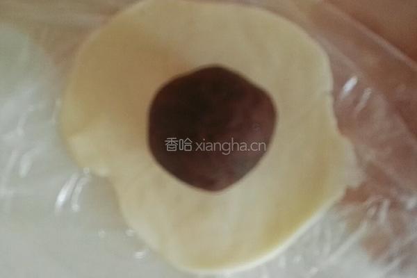 蛋黄酥的做法图解13