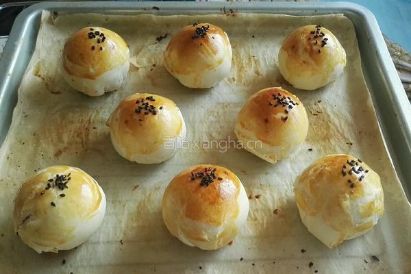 蛋黄酥的做法图解16