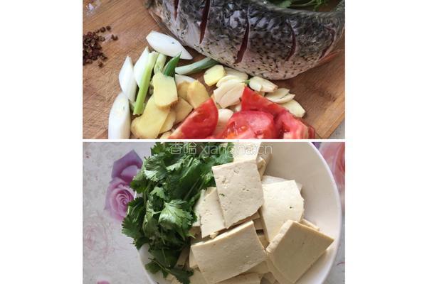 鲤鱼炖豆腐的做法图解3