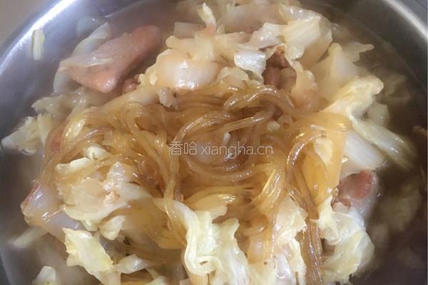 北方菜猪肉白菜粉条子的做法图解7