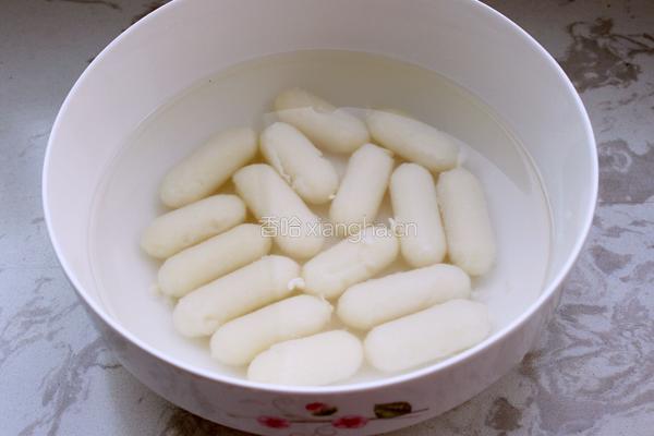辣白菜炒打糕条的做法图解5