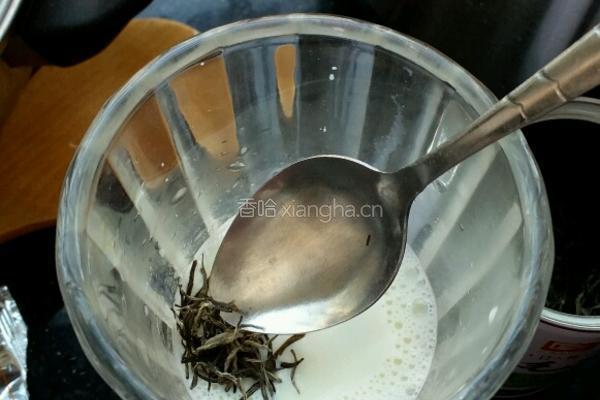 奶茶的做法图解3