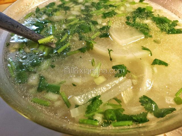 剩下的羊汤还可以做一个羊肉萝卜汤！