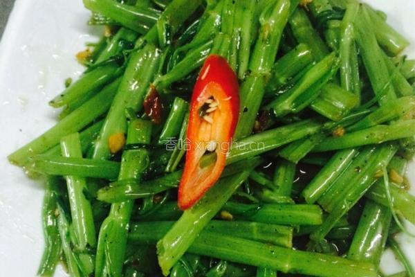 空心菜杆炒辣椒的做法图解5