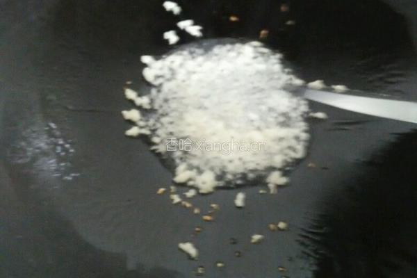 蒜炒薄壳甲的做法图解2