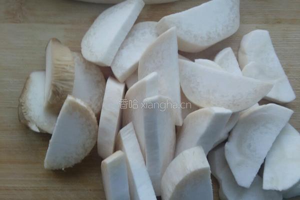 肉炒杏鲍菇的做法图解2
