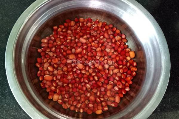红豆红薯发糕的做法图解1