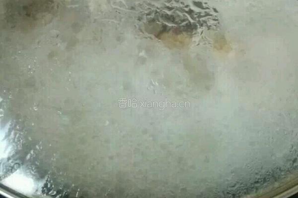 鲫鱼汤的做法图解5