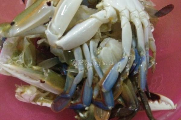 海鲜粥的做法图解1