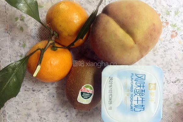 水果沙拉的做法图解1