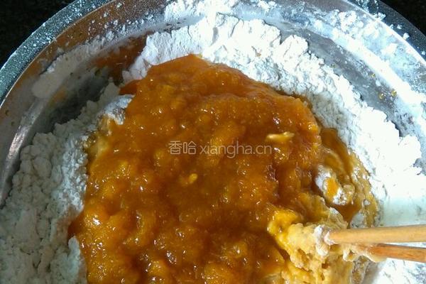 莲蓉南瓜饼的做法图解4