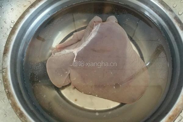 酱猪肝的做法图解1