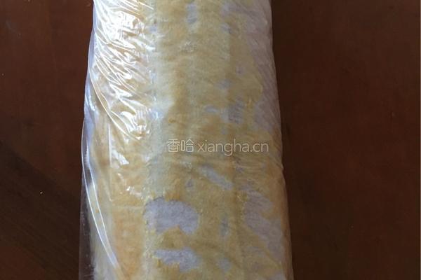 火龙果蛋糕卷的做法图解23