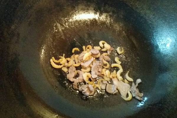 四季平安炒菜花的做法图解6