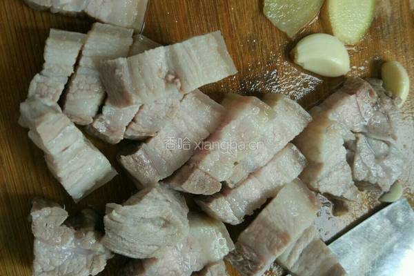 宝宝款红烧肉的做法图解1