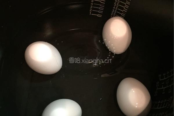 压力电饭锅温泉蛋的做法图解3
