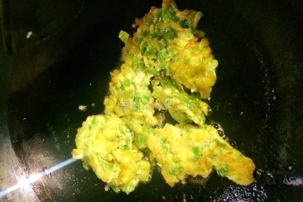 多汁青椒鸡蛋面的做法图解13
