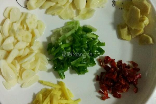 土豆炒肉丝的做法图解2