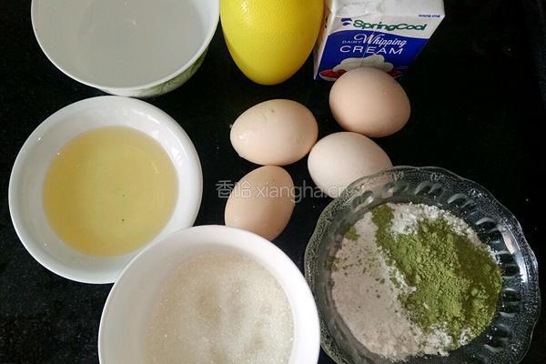 抹茶奶油蛋糕卷的做法图解1