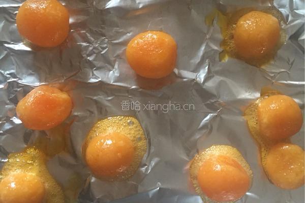 蛋黄酥（黄油版）的做法图解5