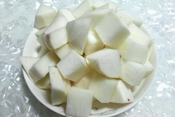 萝卜牛骨汤的做法图解4