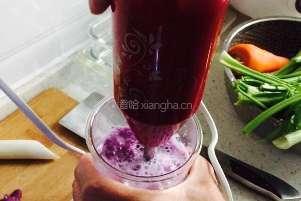 彩虹水饺的做法图解1