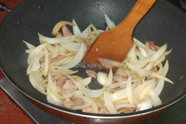 洋葱炒瘦肉的做法图解5