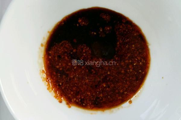 皮蛋拌豆腐的做法图解3